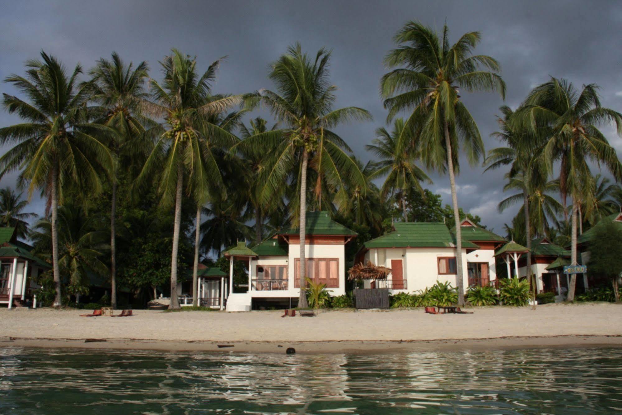 Seetanu Bungalows Сритану Екстериор снимка